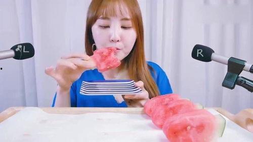 韩国吃瓜小姐姐,揭秘娱乐圈幕后故事