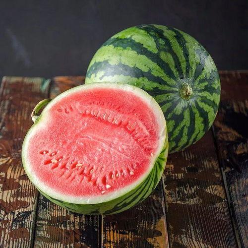 芷苏吃瓜,揭秘娱乐圈那些不为人知的幕后故事